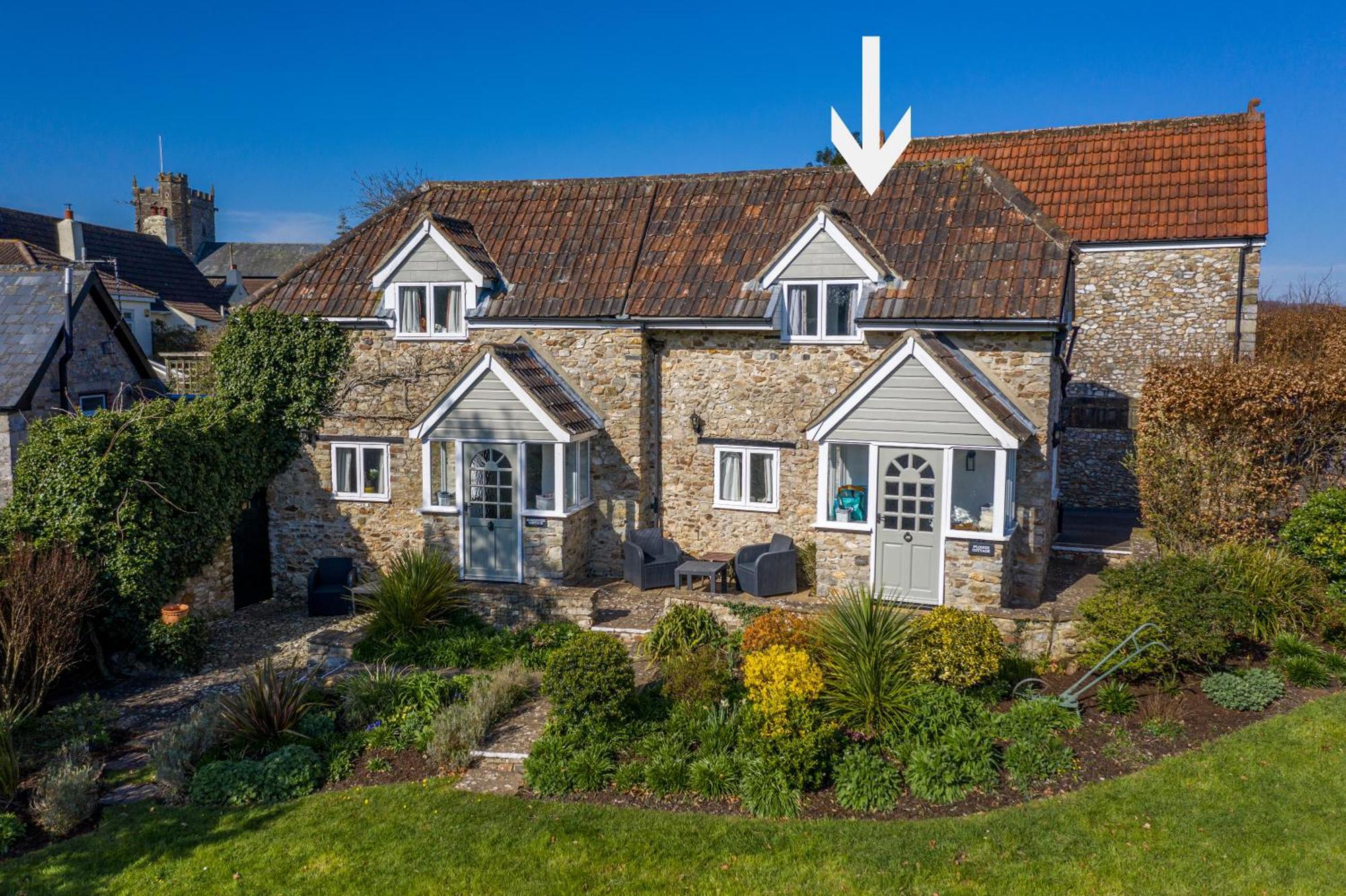 Valley Farm Holiday Cottages Аксмінстер Номер фото
