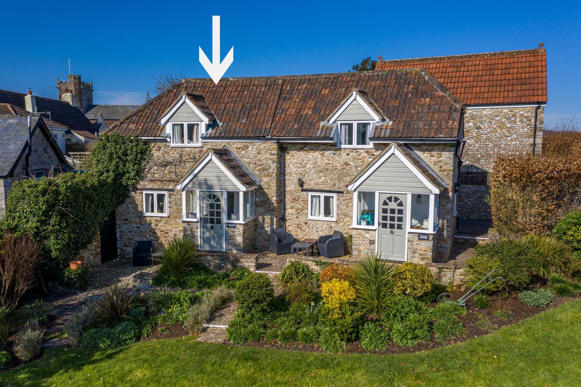 Valley Farm Holiday Cottages Аксмінстер Номер фото